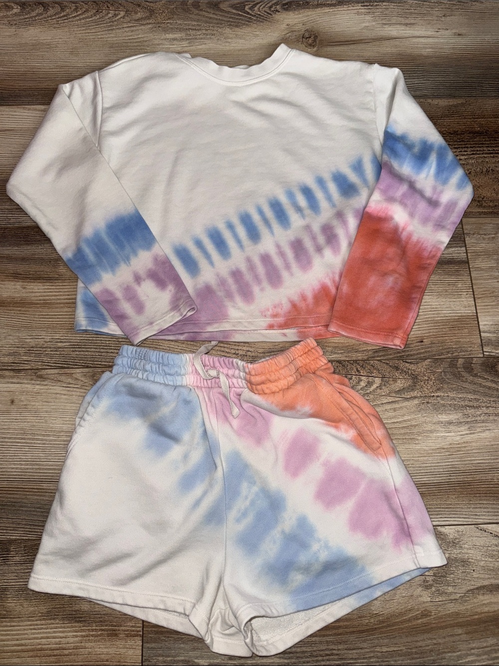 Girls Splendid size 12 Tie-Dye Lounge Set — Pastel Blue, Pink & Orange